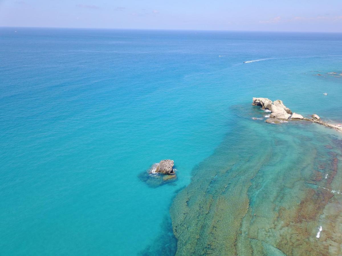Borgo Di Riaci Beach Resort Санта-Доменика Экстерьер фото